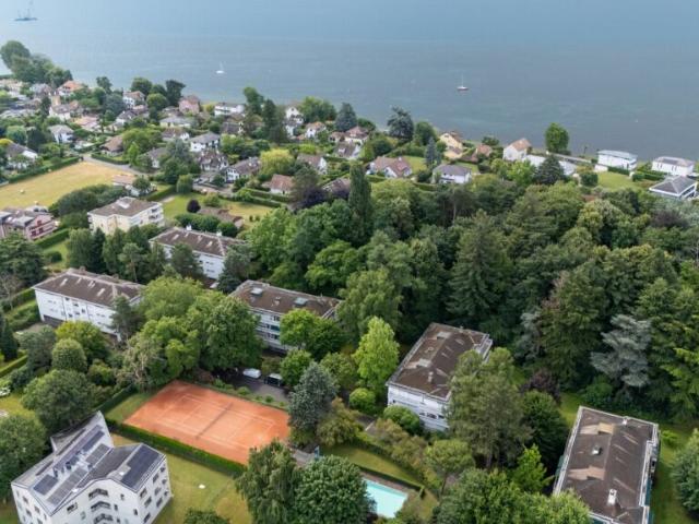 Wohnung kaufen in Saint-Sulpice (VD), Waadt