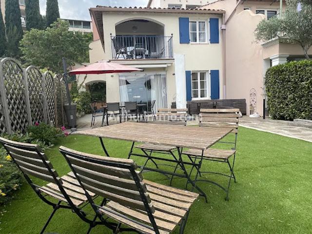Appartement vente à Arrondissement de Draguignan, Grimaud