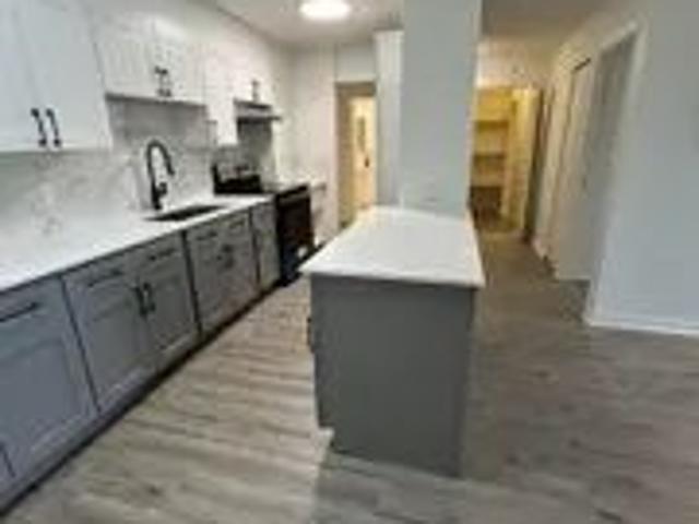 Apartment for rent in St. Leonard's, Quebec