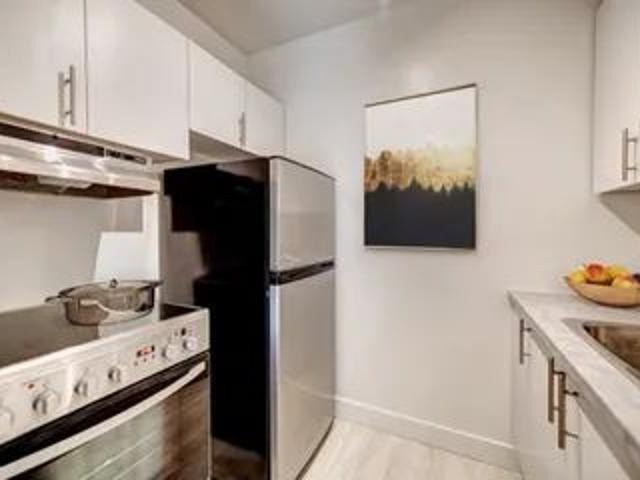 Apartment for rent in St. Leonard's, Quebec