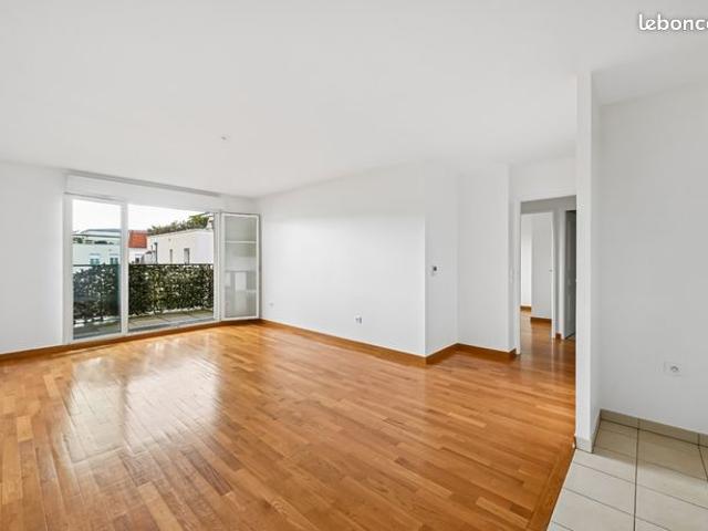 Appartement vente à Créteil, Le Plessis-trévise