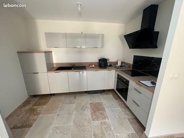 Appartement vente à Aix-en-Provence, Eyguières
