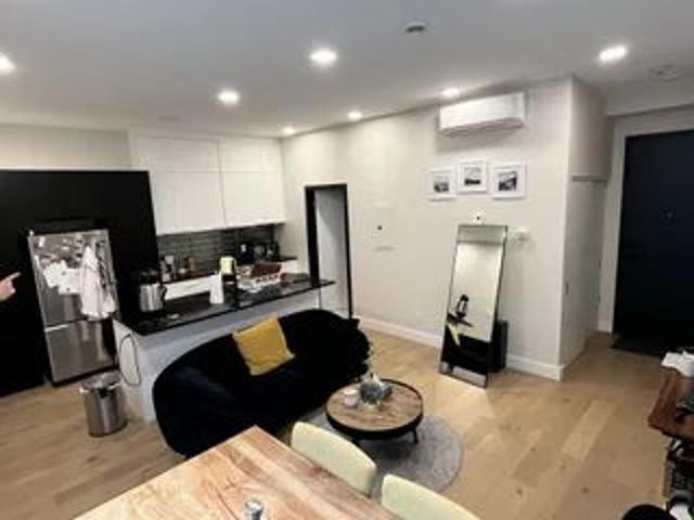 Apartment for rent in St. Leonard's, Quebec