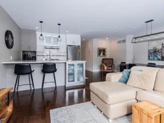 Apartment for rent in St. Leonard's, Quebec