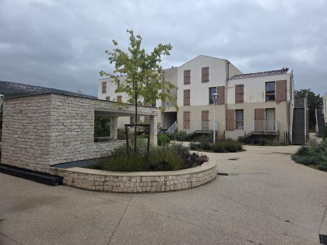 Appartement location à Châteauneuf-le-rouge, Bouches-du-Rhône