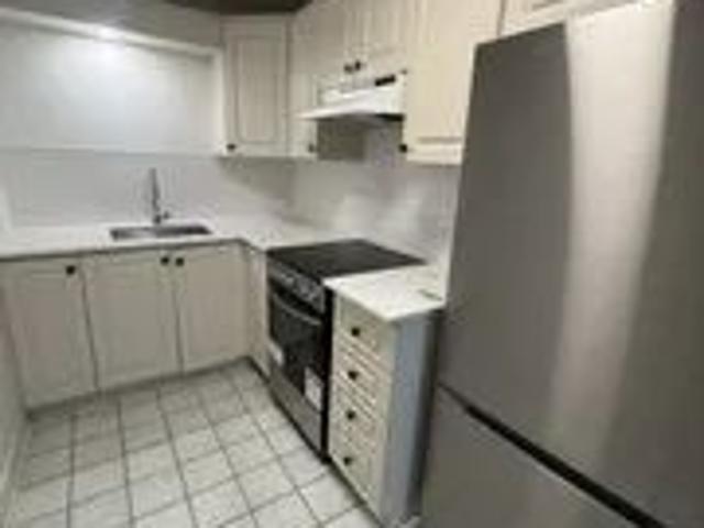 Apartment for rent in Mont-royal, Quebec