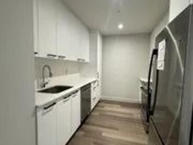 Apartment for rent in St. Leonard's, Quebec