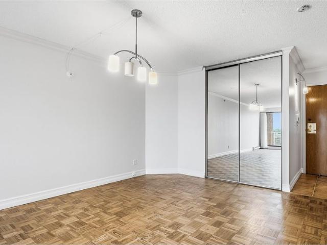 Apartment for rent in St. Leonard's, Quebec