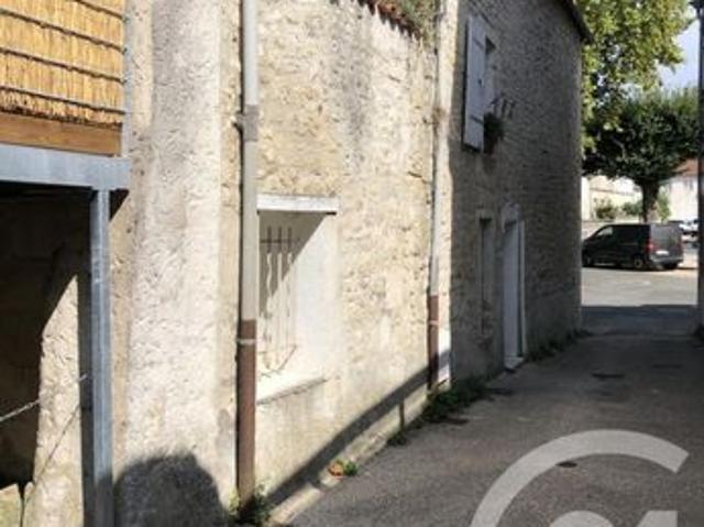 Appartement vente à Saintes
