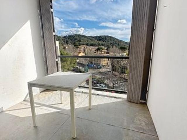Appartement vente à Aix-en-Provence, Aix-en-provence