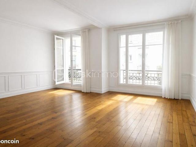 Appartement vente à Paris, Île-de-France