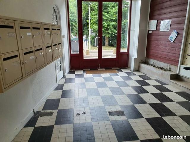 Appartement vente à Neufchâteau, Contrexéville