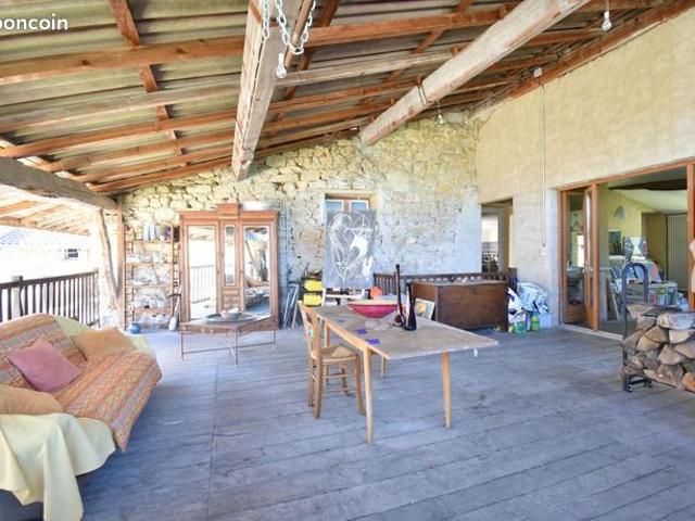 Appartement vente à Saint-Jean-le-Vieux, Isère