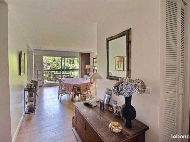 Appartement vente à Nanterre, Rueil-malmaison
