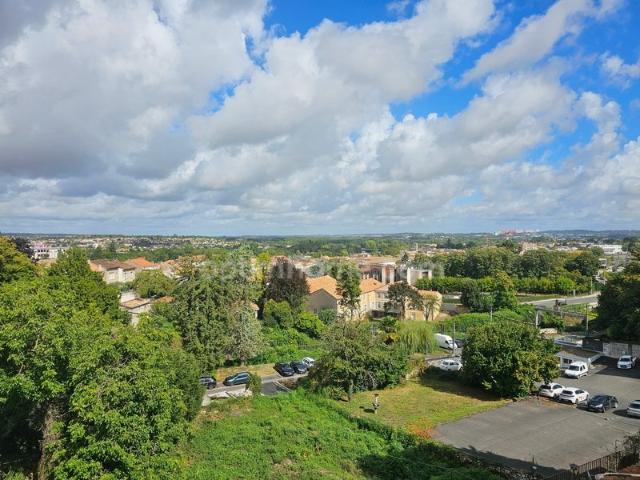 Appartement vente à Angoulême, Aignes-et-puypéroux