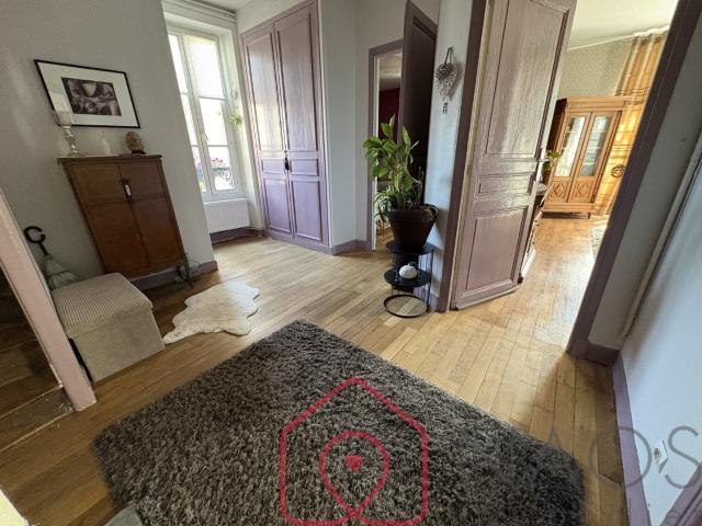 Appartement vente à Fontainebleau, Montcourt-fromonville