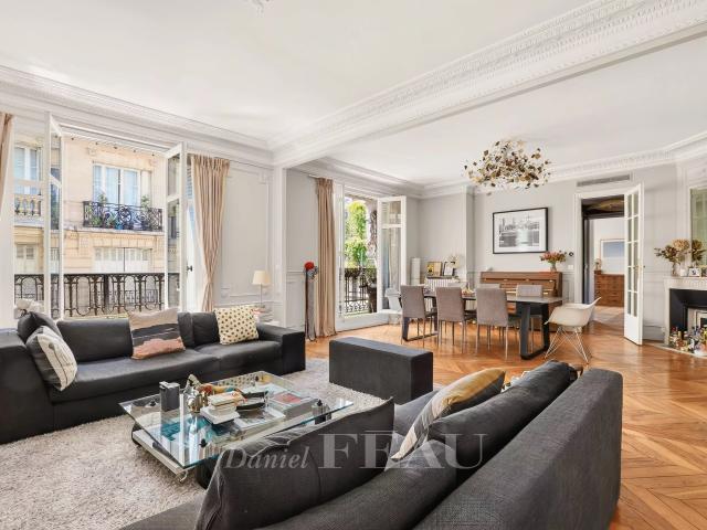 Appartement vente à Paris 4e Arrondissement, Paris