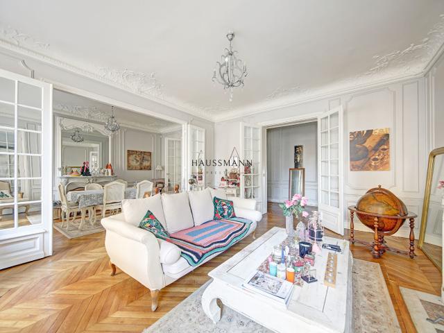 Appartement vente à Paris, Île-de-France