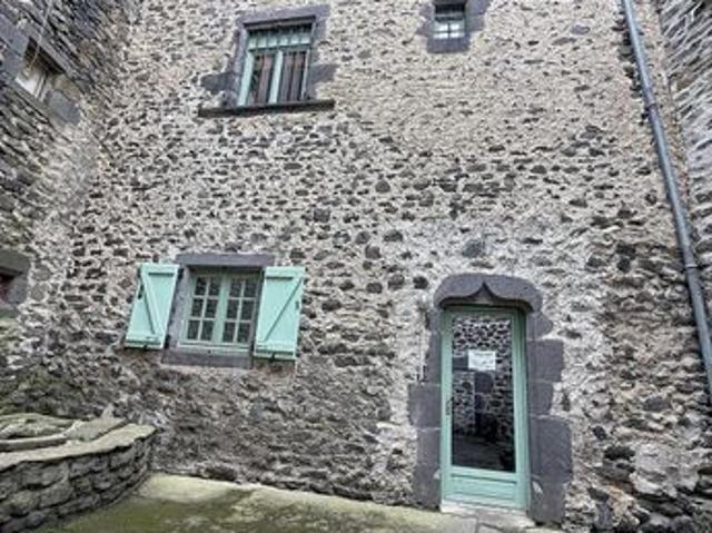 Appartement vente à Saint-Flour, Saint-flour