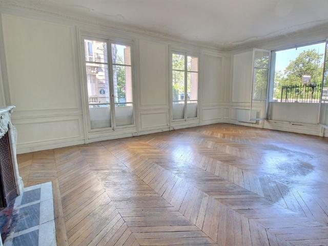 Appartement vente à Paris, Île-de-France