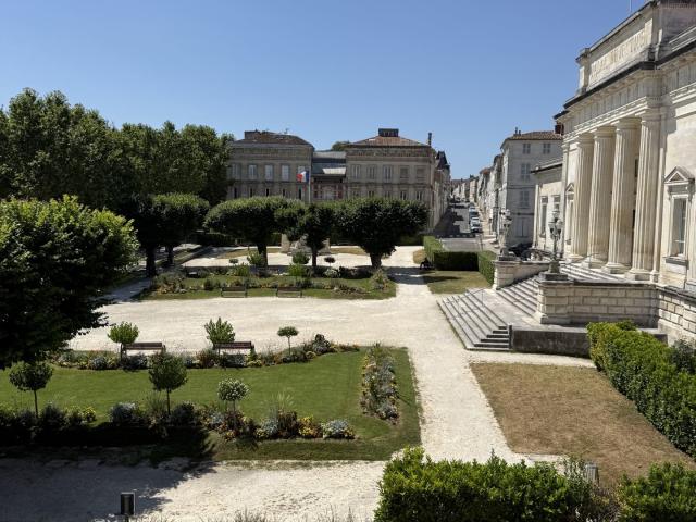Appartement vente à Saintes