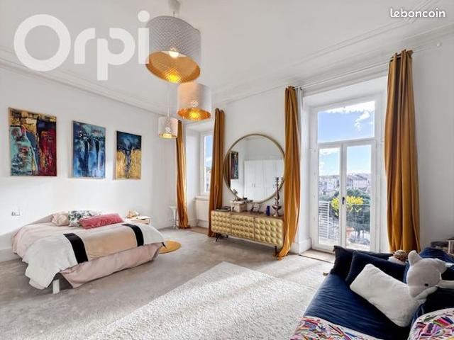 Appartement vente à Largentière, Aubenas