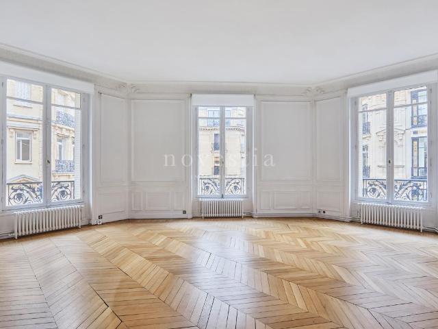 Appartement vente à Paris 8e Arrondissement, Paris