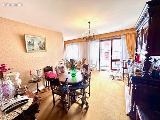 Appartement vente à Argelès-Gazost, Lourde