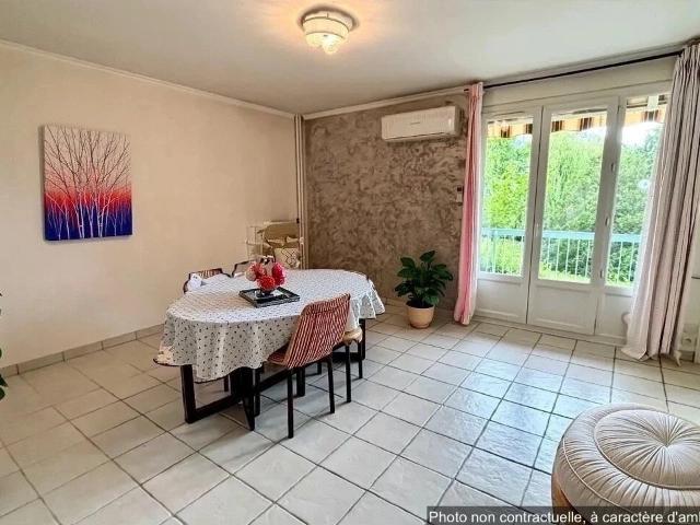 Appartement vente à France métropolitaine, Guilherand-granges