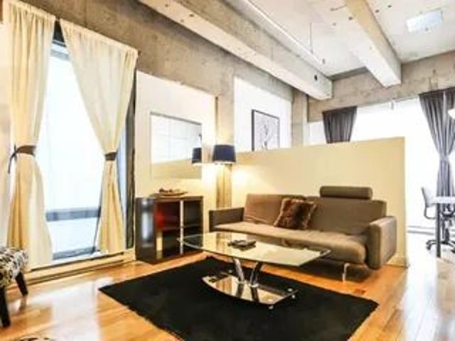 Apartment for rent in Quartier des Spectacles, Montréal