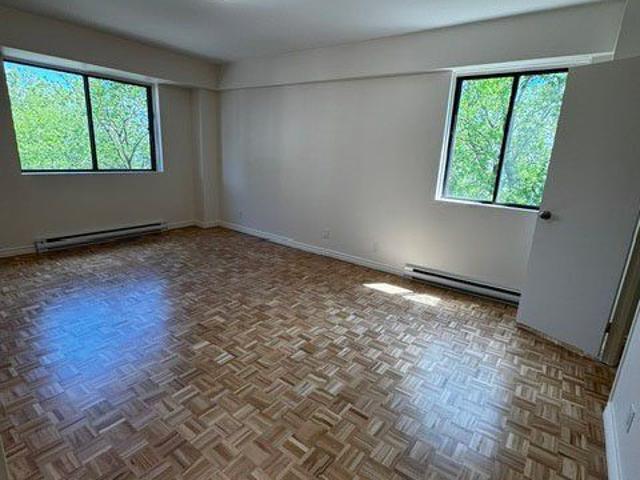 Apartment for rent in Côte-des-Neiges–Notre-Dame-de-Grâce, Montréal