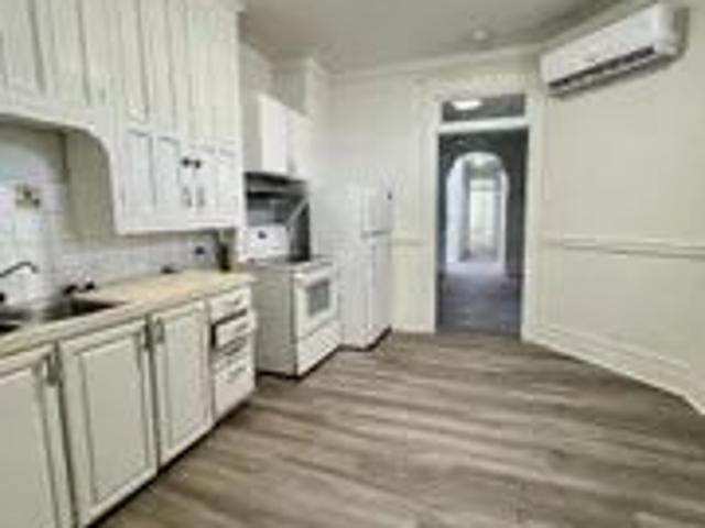 Apartment for rent in St. Leonard's, Quebec