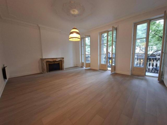 Studio location à Les Ardillos, Mérignac