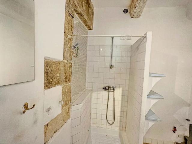 Appartement location à Aix-en-Provence, Lambesc