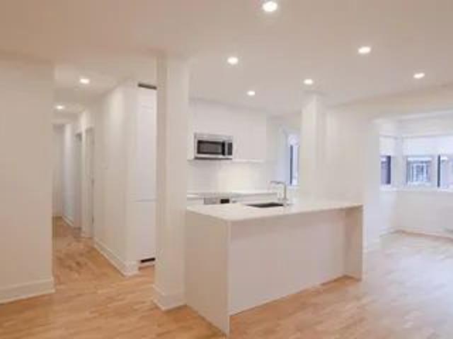 Apartment for rent in St. Leonard's, Quebec