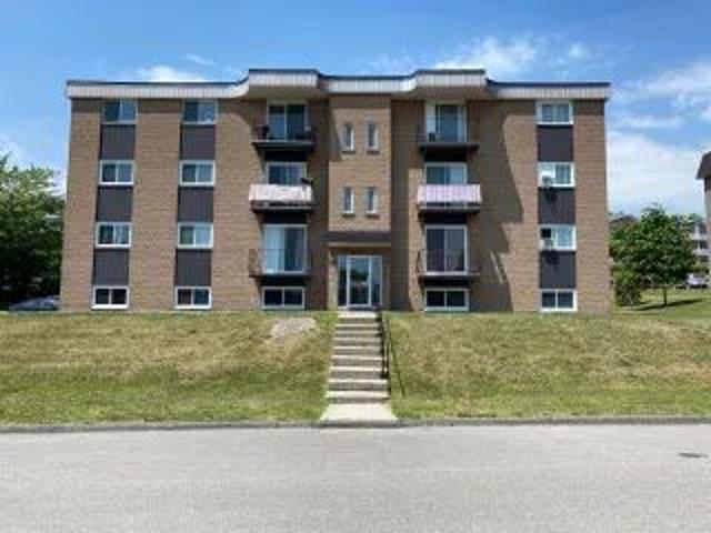 Apartment for rent in Granby, Estrie