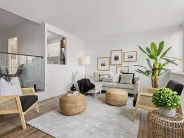 Apartment for rent in Westmount, Quebec