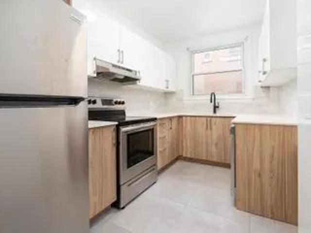 Apartment for rent in St. Leonard's, Quebec