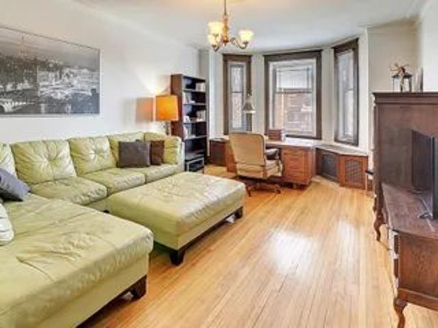 Apartment for rent in St. Leonard's, Quebec