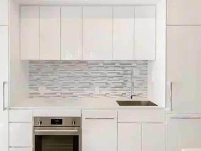 Apartment for rent in Ville-Marie, Montréal