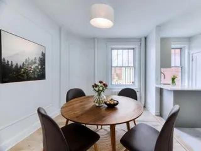 Apartment for rent in Westmount, Quebec