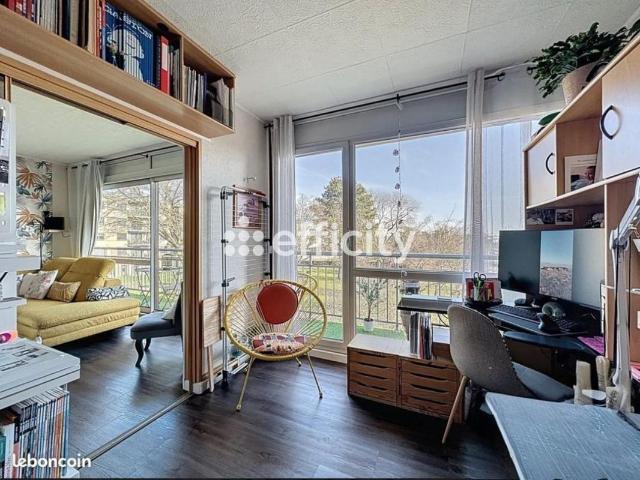 Appartement vente à Versailles, Vélizy-villacoublay