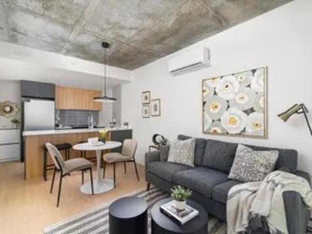 Apartment for rent in St. Leonard's, Quebec