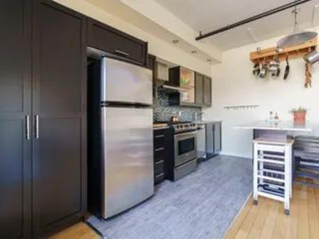 Apartment for rent in St. Leonard's, Quebec