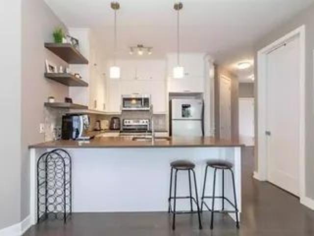 Apartment for rent in Brossard, Quebec