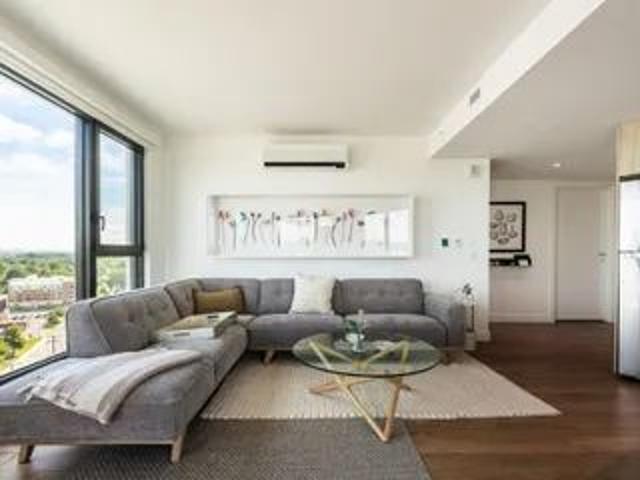 Apartment for rent in Dorval, Quebec