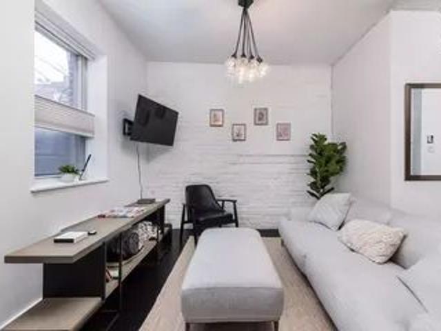 Apartment for rent in St. Leonard's, Quebec