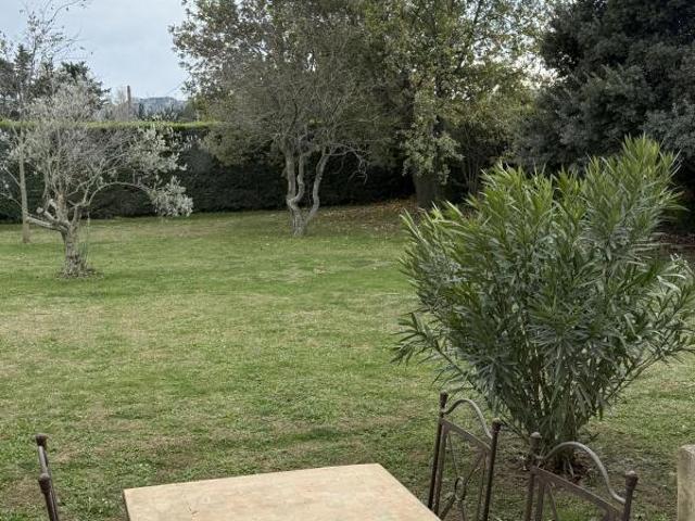 Appartement location à Arles, Eygalières