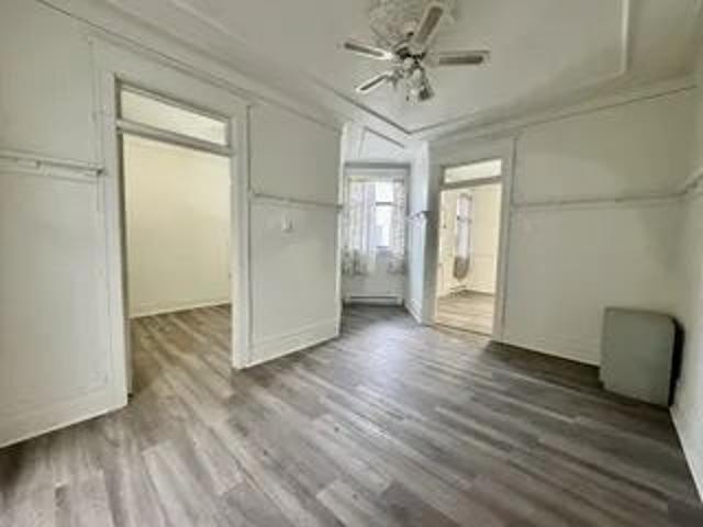 Apartment for rent in St. Leonard's, Quebec