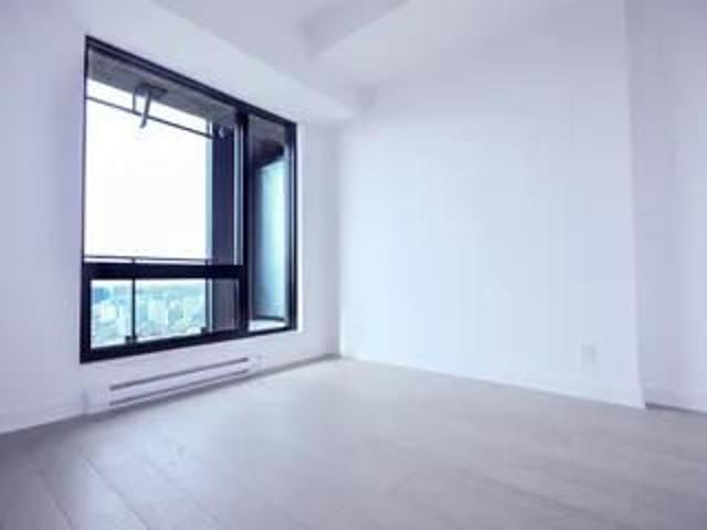 Apartment for rent in Ville-Marie, Montréal